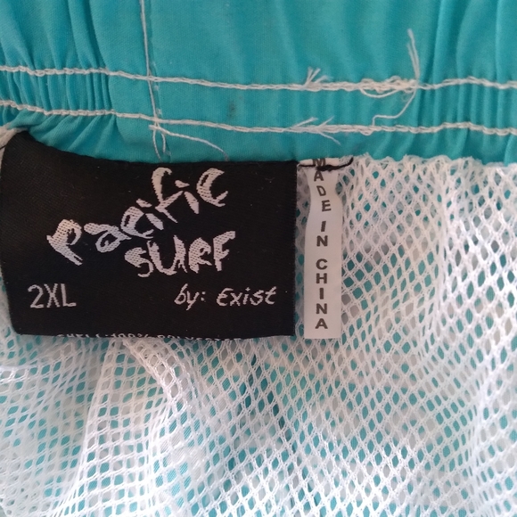 Pacific Surf Swim Trunks · 2XL - Picture 6 of 9